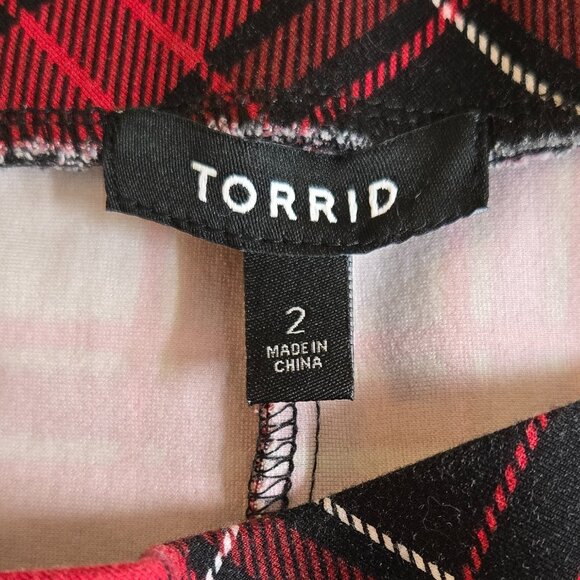 725-25 Torrid Red/White/Black plaid Midi Ponte Pencil Skirt Size 2 18/20 - Picture 10 of 13